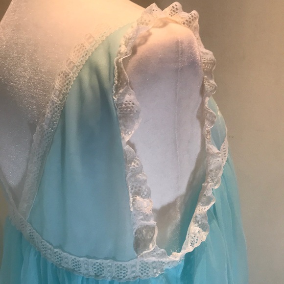 “SLUMBER SUZY” Vintage Blue Chiffon Ladies Nightgown. - Picture 6 of 12